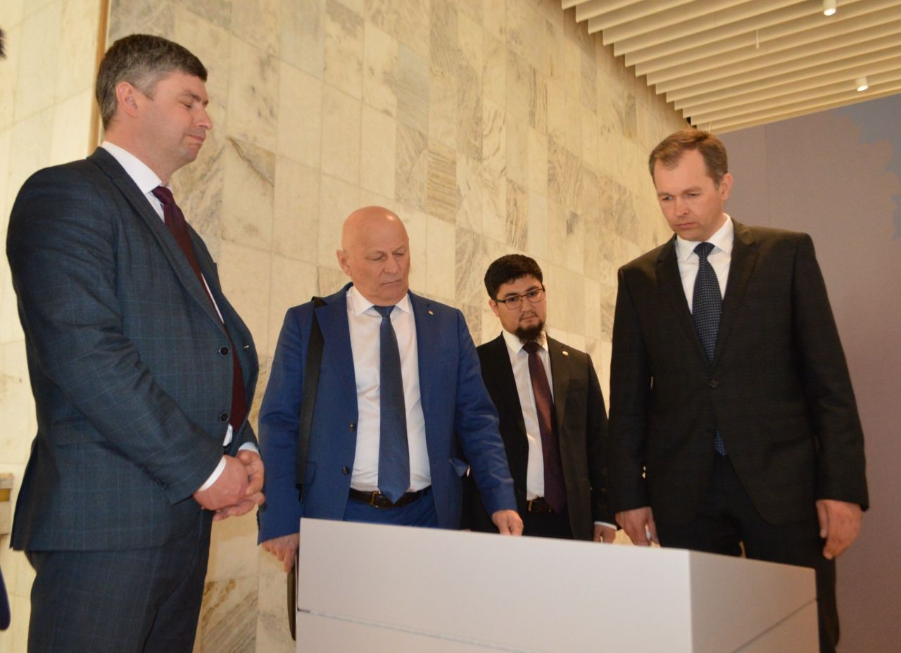 Омская делегация посетила музей