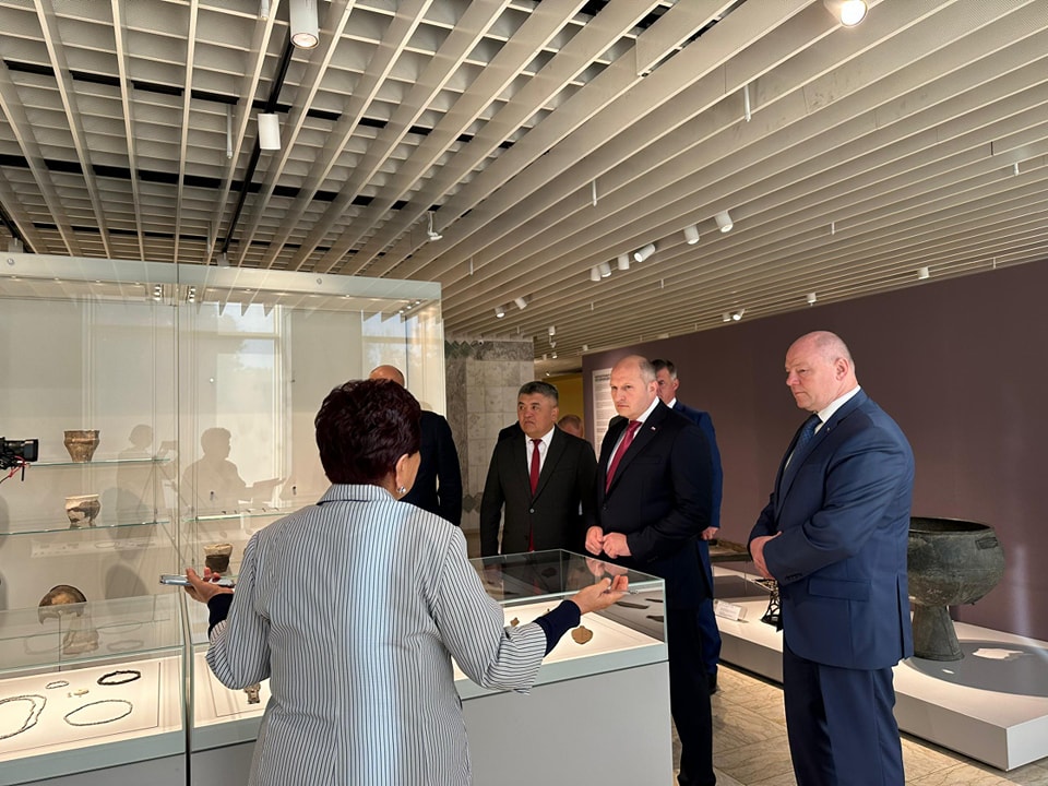 Министерство Чрезвычайных ситуаций россии посетили кр музей национльный